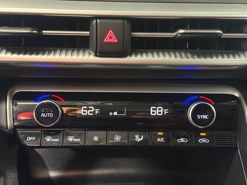 Used 2022 Kia K5 GT-Line w/ GT-Line Awd Premium Package image 18