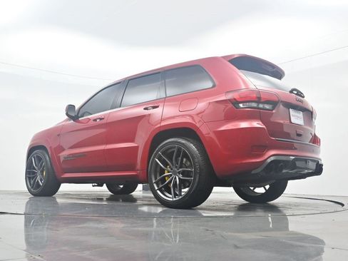 Used 2019 Jeep Grand Cherokee Trackhawk w/ Trailer Tow Group IV AWD/4WD image 31