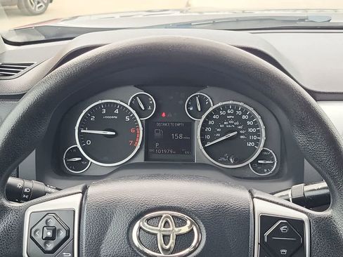 Used 2017 Toyota Tundra SR5 AWD/4WD image 26