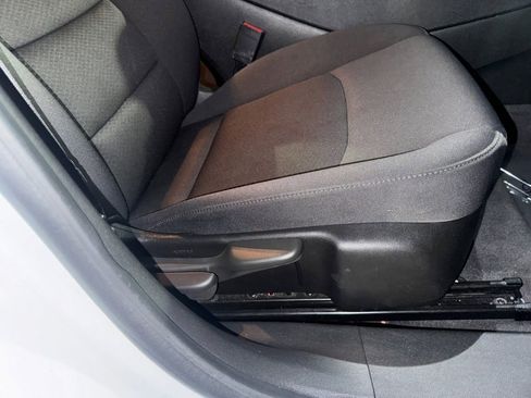 Used 2022 Chevrolet Malibu LT image 26