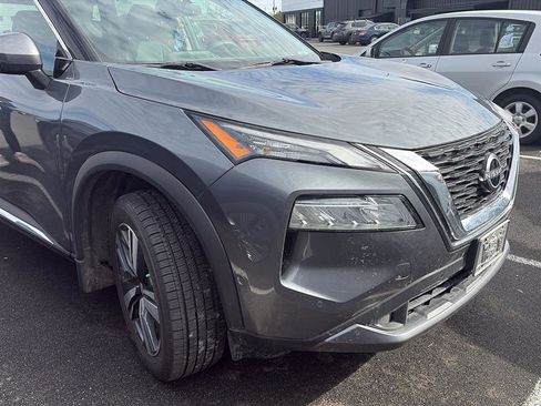 Used 2023 Nissan Rogue SL w/ SL Premium Package image 6