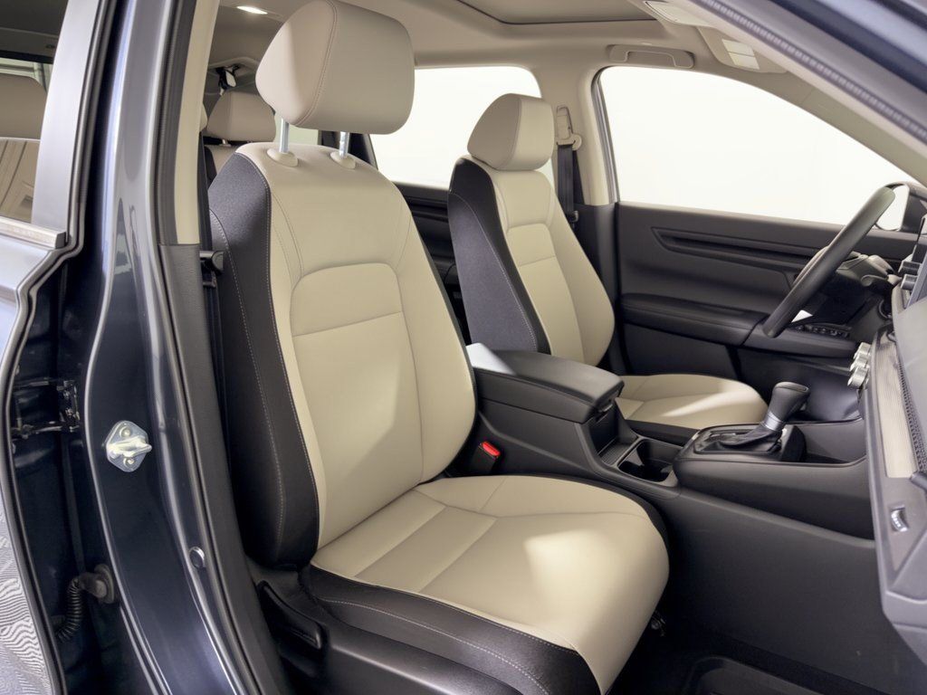 Used 2025 Honda CR-V EX image 30
