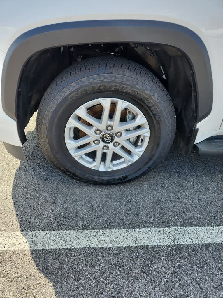 Used 2025 Toyota Sequoia SR5 AWD/4WD image 27