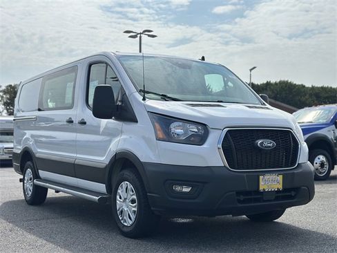 Certified 2024 Ford Transit 250 Low Roof w/ Exterior Upgrade Package image 44
