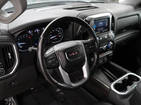 Used 2019 GMC Sierra 1500 SLT w/ SLT Premium Package AWD/4WD image 19