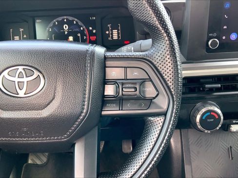 Used 2025 Toyota Tacoma SR5 image 24