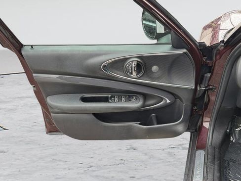 Used 2018 MINI Cooper Clubman S image 33