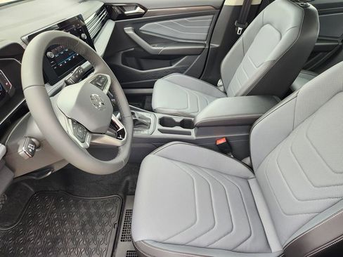 New 2026 Volkswagen Jetta SEL FWD image 9
