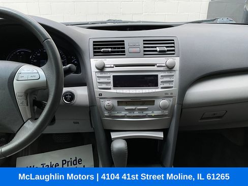 Used 2010 Toyota Camry Hybrid FWD image 4