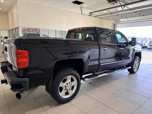 Used 2016 Chevrolet Silverado 2500 LTZ w/ Duramax Plus Package image 4