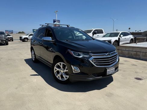 Used 2020 Chevrolet Equinox Premier FWD image 1