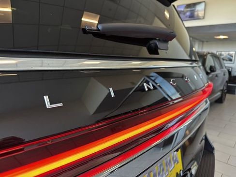 Certified 2024 Lincoln Navigator Reserve image 47