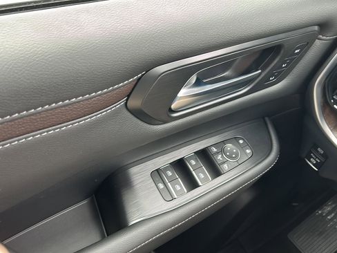 New 2026 Nissan Armada SL image 16