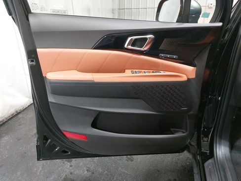 New 2026 Kia Carnival SX Prestige image 30