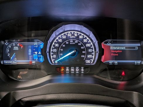 Used 2021 Ford Ranger Lariat w/ Equipment Group 501A High image 14