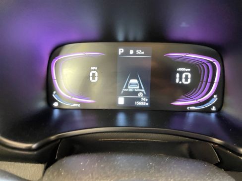 Used 2025 Kia Soul LX w/ LX Technology Package image 34