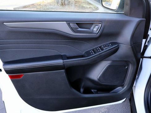 Certified 2023 Ford Escape Active image 27