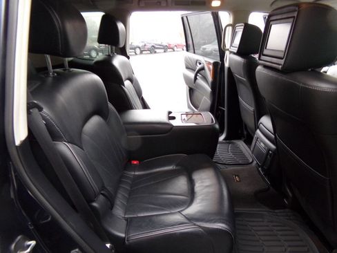 Used 2015 INFINITI QX80 4WD w/ Deluxe Technology Package image 25