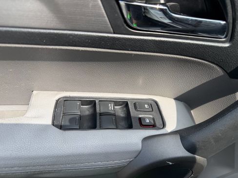 Used 2010 Honda CR-V EX-L image 19