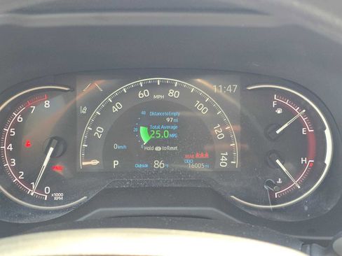 Certified 2025 Toyota RAV4 LE image 26