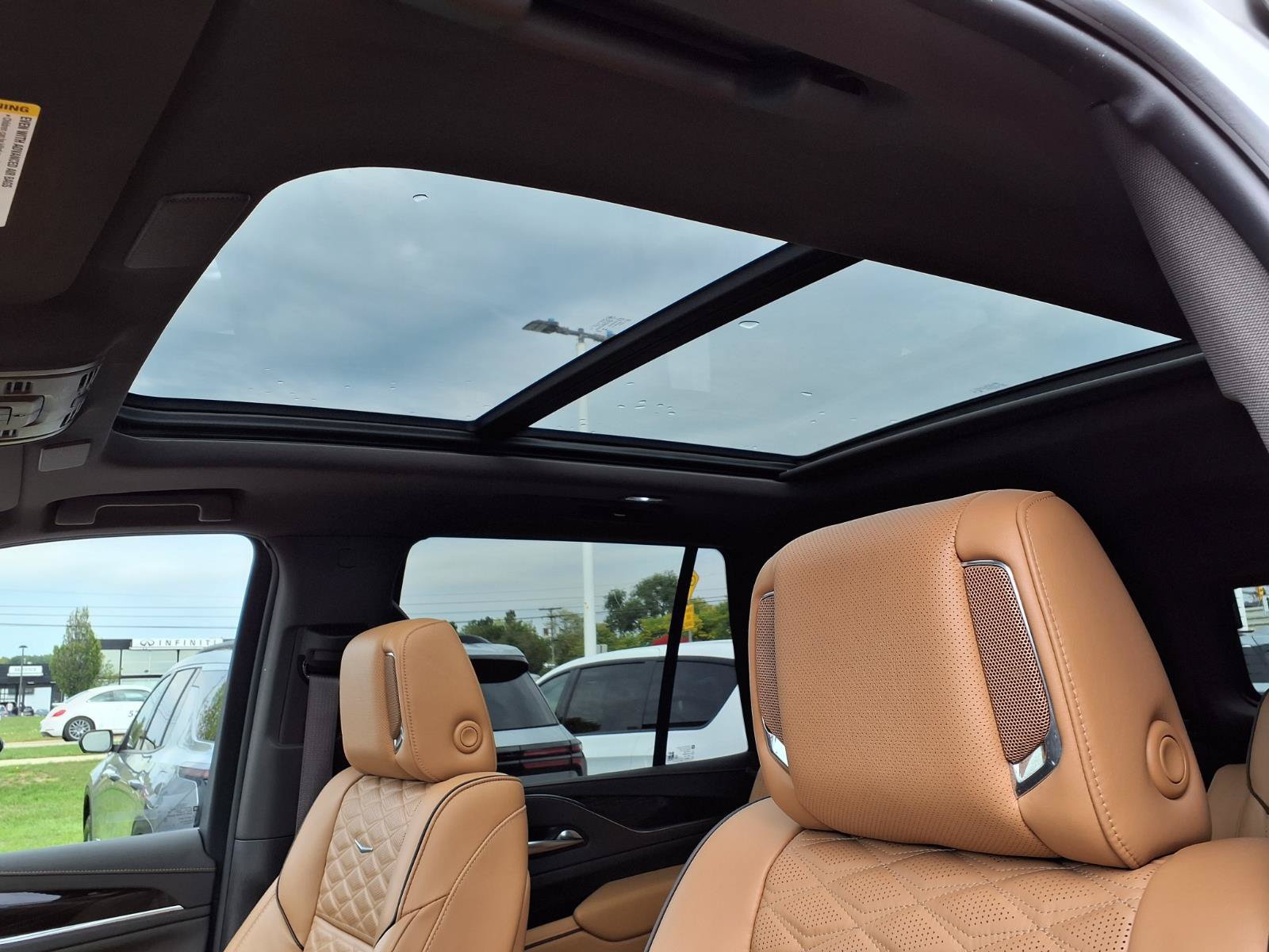 Used 2024 Cadillac Escalade Sport w/ LPO, ONYX Package AWD/4WD image 18
