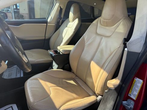 Used 2013 Tesla Model S Long Range image 15