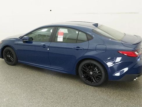 New 2026 Toyota Camry SE image 29