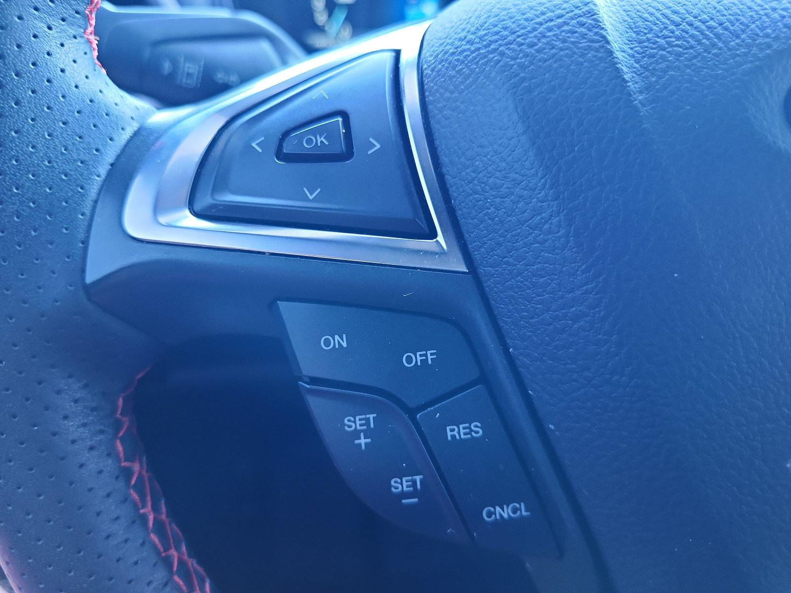 Used 2024 Ford Edge ST-Line AWD/4WD image 24