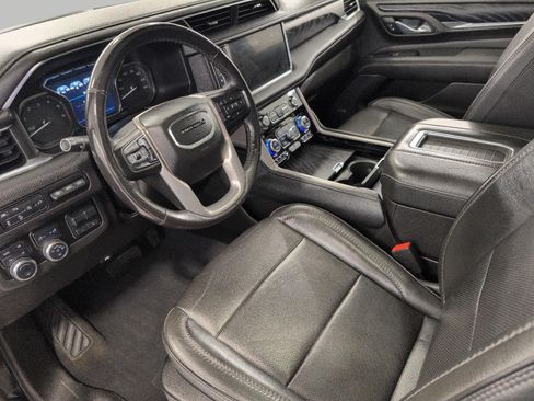 Used 2021 GMC Yukon Denali w/ Denali Ultimate Package AWD/4WD image 9