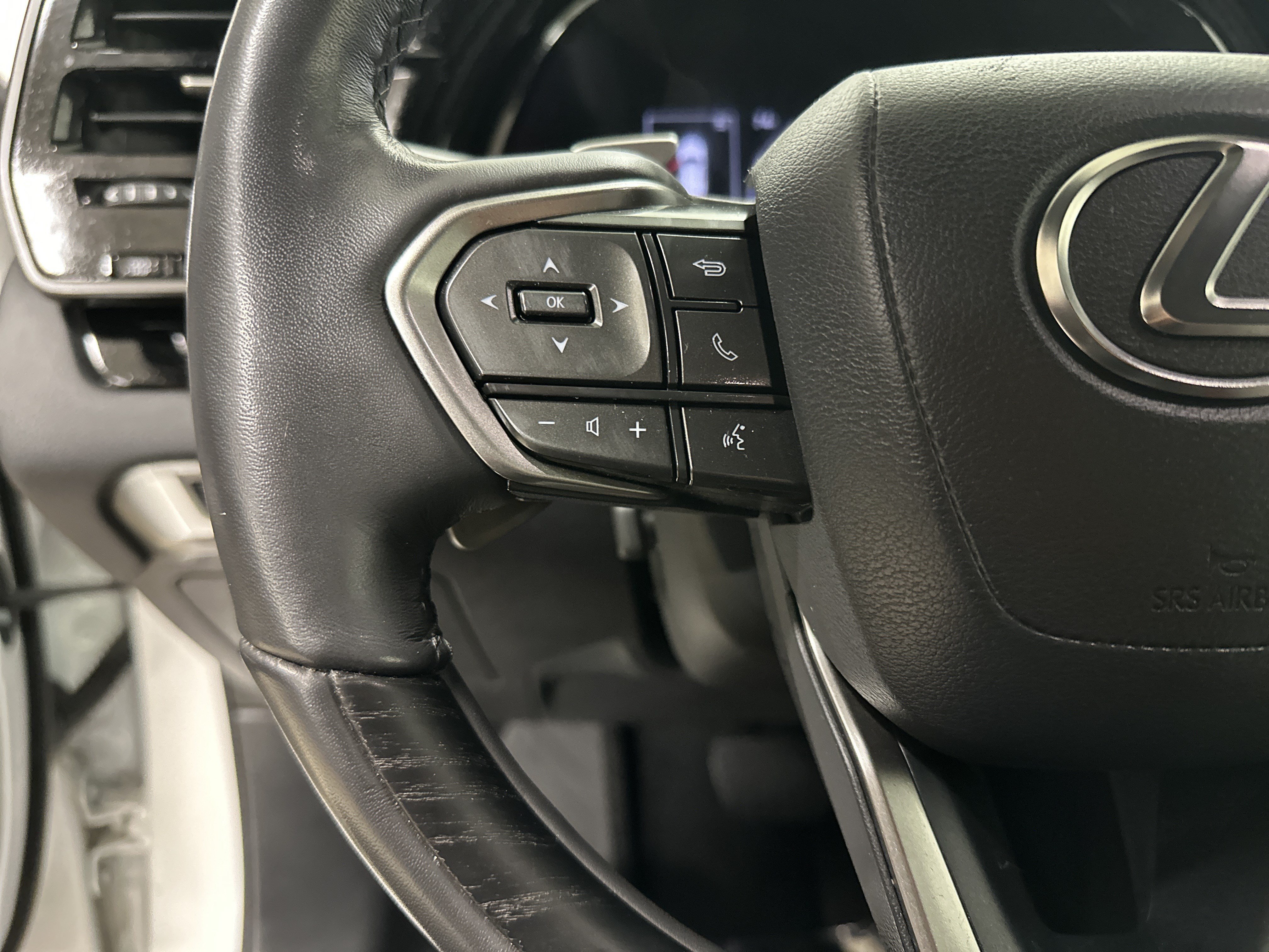 Used 2024 Lexus RX 350 Premium w/ Convenience Package AWD/4WD image 19