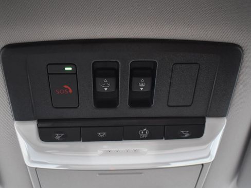 New 2026 Nissan Pathfinder Platinum image 48