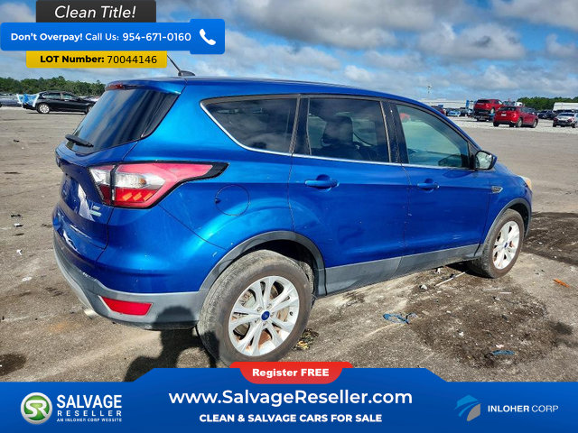 Used 2017 Ford Escape SE FWD image 4
