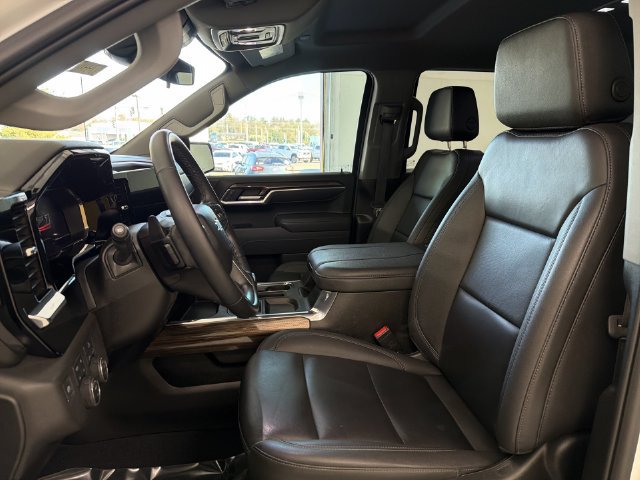 Certified 2025 Chevrolet Silverado 1500 RST w/ Convenience Package II AWD/4WD image 20