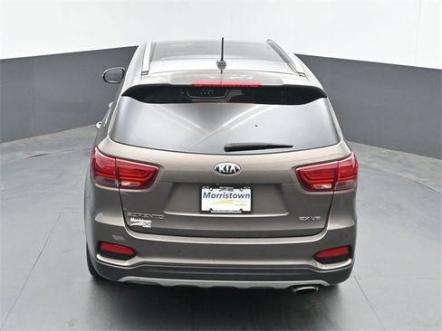 Used 2020 Kia Sorento EX image 39