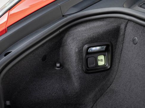 Used 2023 Chevrolet Corvette Stingray Premium Conv w/ Z51 Performance Package RWD image 81