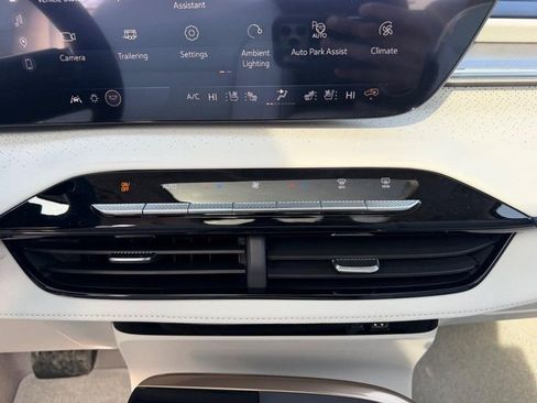 New 2026 Buick Enclave Avenir w/ Super Cruise Package image 18