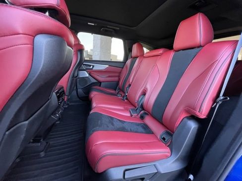 Used 2025 Acura MDX A-Spec image 26