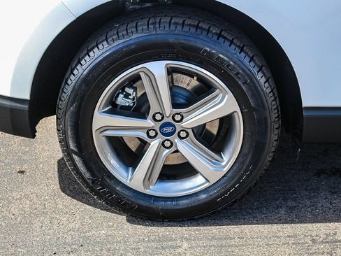 Used 2023 Ford Edge SEL w/ Convenience Package AWD/4WD image 12