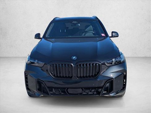 New 2026 BMW X5 xDrive50e w/ M Sport Package image 6