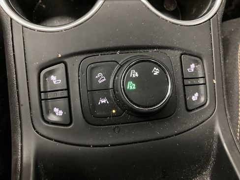 Used 2021 GMC Terrain SLE w/ Driver Convenience Package image 15