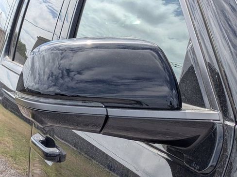 New 2026 Jeep Grand Wagoneer Summit w/ Premium Group III image 11