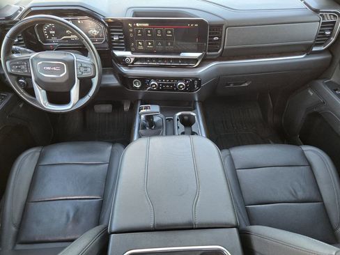 Used 2023 GMC Sierra 1500 SLT AWD/4WD image 23
