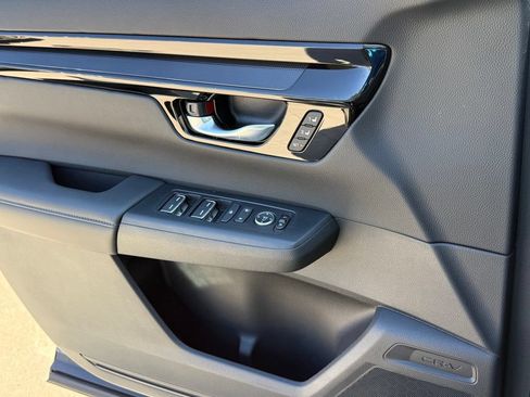 Certified 2026 Honda CR-V EX-L image 30