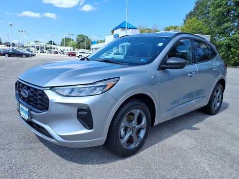 Used 2024 Ford Escape ST-Line AWD/4WD image 8