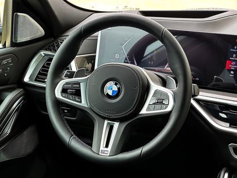 New 2026 BMW X6 M60i image 22