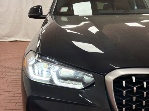 Used 2023 BMW X4 xDrive30i w/ Premium Package image 10