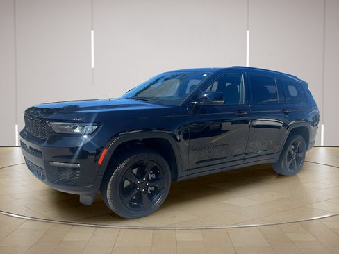 Used 2025 Jeep Grand Cherokee L Limited w/ Luxury Tech Group II AWD/4WD image 1