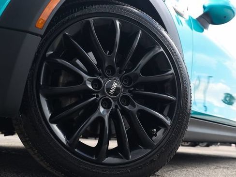 Used 2017 MINI Cooper S FWD image 30