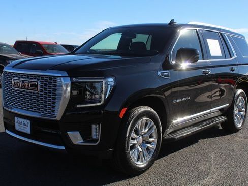 Used 2022 GMC Yukon Denali w/ Max Trailering Package image 13