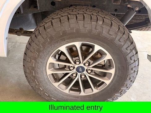 Used 2019 Ford F150 XLT w/ Equipment Group 302A Luxury image 14